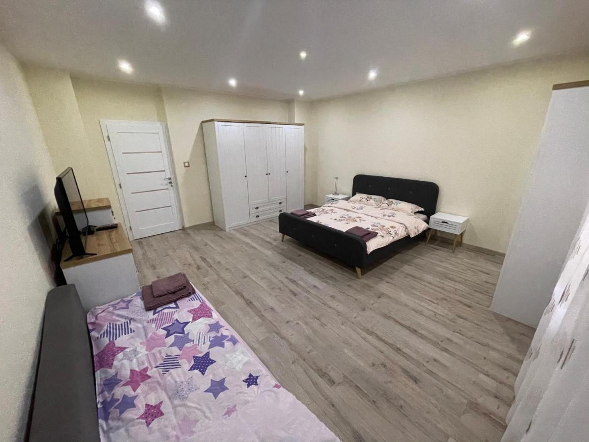 דירות Battonya House מראה חיצוני תמונה