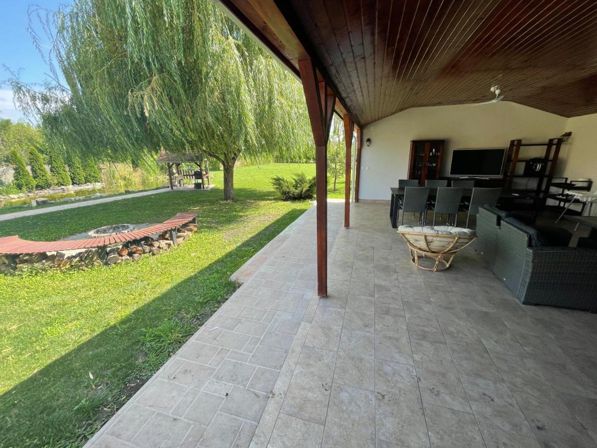 דירות Battonya House מראה חיצוני תמונה