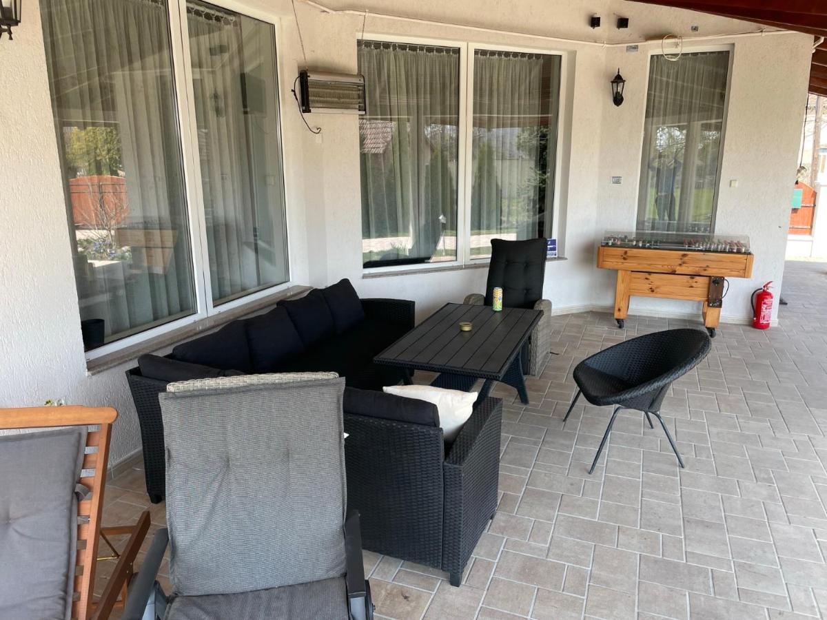 דירות Battonya House מראה חיצוני תמונה